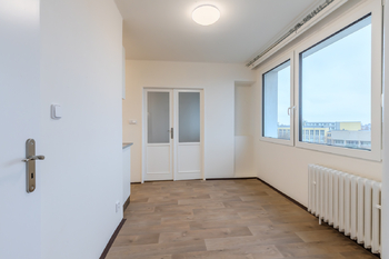 Pronájem bytu 3+1 v osobním vlastnictví 81 m², Praha 6 - Vokovice