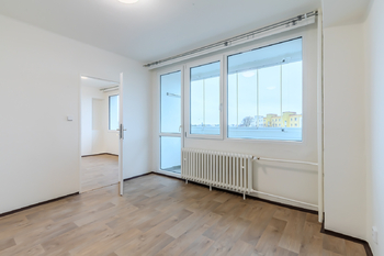 Pronájem bytu 3+1 v osobním vlastnictví 81 m², Praha 6 - Vokovice