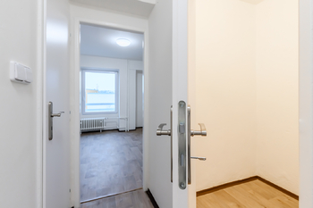 Pronájem bytu 3+1 v osobním vlastnictví 81 m², Praha 6 - Vokovice