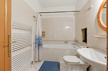 Prodej bytu 2+1 v osobním vlastnictví 66 m², Karlovy Vary