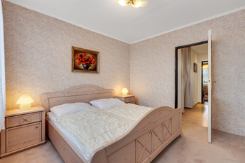 ložnice - Pronájem bytu 3+1 v osobním vlastnictví 67 m², Praha 9 - Prosek