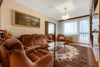 obývací pokoj - Pronájem bytu 3+1 v osobním vlastnictví 67 m², Praha 9 - Prosek 