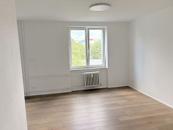 Pronájem bytu 2+1 v osobním vlastnictví 61 m², Šumperk