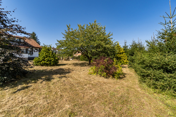 Prodej pozemku 867 m², Kamenice