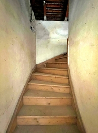 schodiště na půdu - Prodej domu 270 m², Duchcov