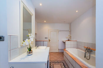 Prodej bytu 3+kk v osobním vlastnictví 90 m², Praha 5 - Zbraslav