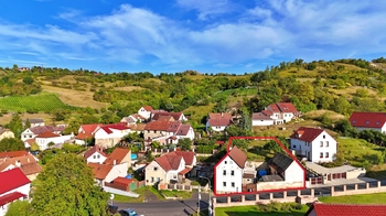 Prodej domu 165 m², Malíč