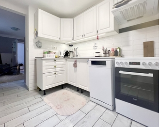 Prodej domu 165 m², Malíč