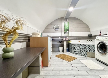 Prodej domu 165 m², Malíč