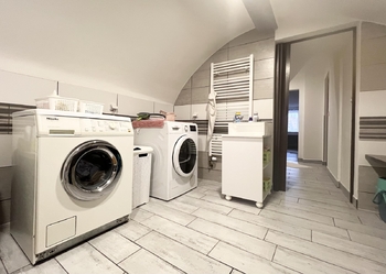 Prodej domu 165 m², Malíč