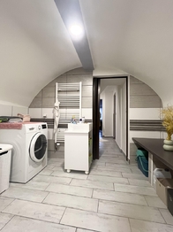 Prodej domu 165 m², Malíč