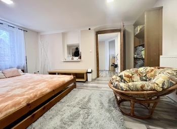 Prodej domu 165 m², Malíč