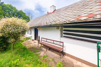 Prodej domu 90 m², Benešov u Semil