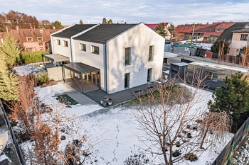 Prodej domu 202 m², Panenské Břežany