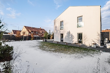 Prodej domu 141 m², Dobřejovice