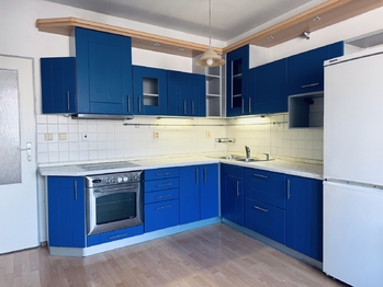 Prodej bytu 3+kk v osobním vlastnictví 71 m², Praha 10 - Záběhlice