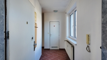 vchod do bytu - Prodej bytu 3+kk v osobním vlastnictví 72 m², Praha 10 - Záběhlice