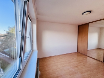 Prodej bytu 3+kk v osobním vlastnictví 72 m², Praha 10 - Záběhlice