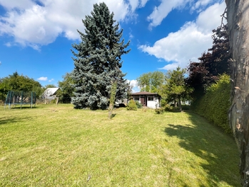 Prodej pozemku 800 m², Praha 9 - Klánovice