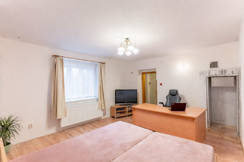 Prodej domu 190 m², Neveklov