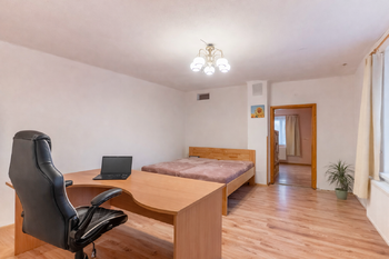 Prodej domu 190 m², Neveklov