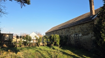 Prodej pozemku 1600 m², Poštovice