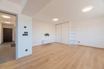 Obývací pokoj s kuch. koutem - Pronájem bytu 3+kk v osobním vlastnictví 99 m², Lanškroun