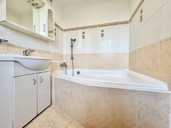 Prodej bytu 3+1 v osobním vlastnictví 79 m², Žatec