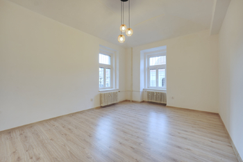 Pronájem bytu 2+1 v osobním vlastnictví 77 m², Roudnice nad Labem