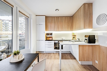 Pronájem bytu 1+kk v osobním vlastnictví 44 m², Praha 10 - Horní Měcholupy