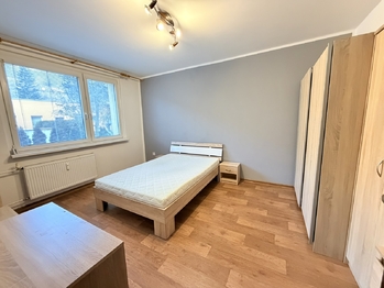 Pronájem bytu 2+1 v družstevním vlastnictví 75 m², Vsetín
