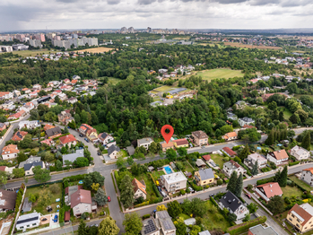 Prodej pozemku 663 m², Praha 4 - Kunratice
