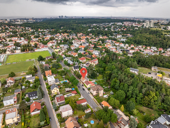 Prodej pozemku 663 m², Praha 4 - Kunratice