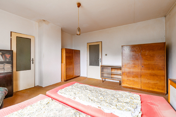 Prodej pozemku 663 m², Praha 4 - Kunratice