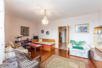 Prodej bytu 5+1 v osobním vlastnictví 255 m², Praha 5 - Hlubočepy