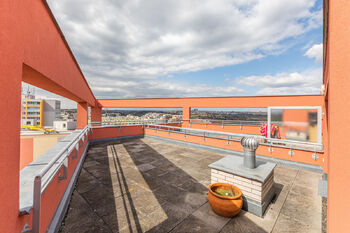 Prodej bytu 5+1 v osobním vlastnictví 255 m², Praha 5 - Hlubočepy