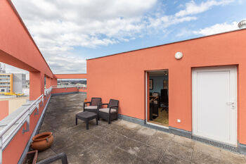 Prodej bytu 5+1 v osobním vlastnictví 255 m², Praha 5 - Hlubočepy