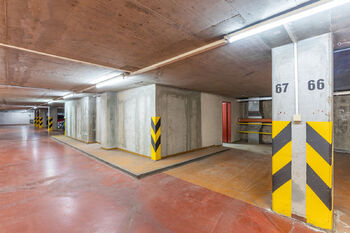 Prodej bytu 5+1 v osobním vlastnictví 255 m², Praha 5 - Hlubočepy