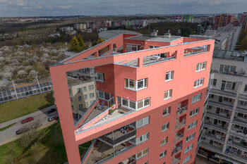 Prodej bytu 5+1 v osobním vlastnictví 255 m², Praha 5 - Hlubočepy