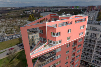 Prodej bytu 5+1 v osobním vlastnictví 255 m², Praha 5 - Hlubočepy