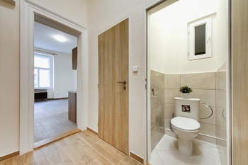 Pronájem bytu 2+kk v osobním vlastnictví 42 m², Praha 10 - Vršovice