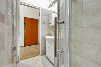 Pronájem bytu 2+kk v osobním vlastnictví 42 m², Praha 10 - Vršovice