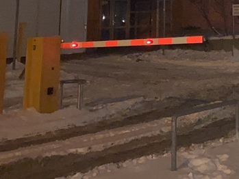 Vjezd - Pronájem garážového stání, Praha 5 - Smíchov