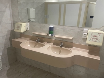 Pronájem kancelářských prostor 17 m², Praha 9 - Libeň