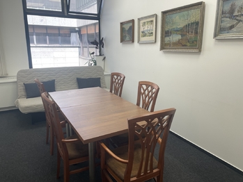 Pronájem kancelářských prostor 17 m², Praha 9 - Libeň