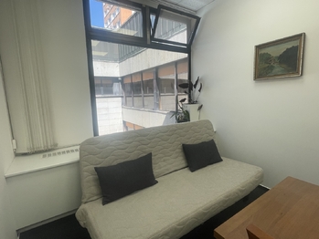 Pronájem kancelářských prostor 17 m², Praha 9 - Libeň