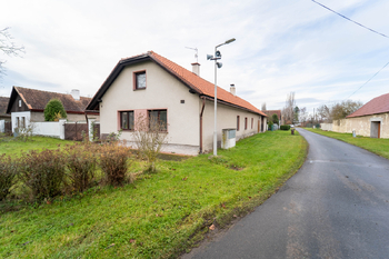 Prodej domu 250 m², Choťovice