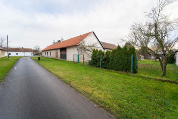 Prodej domu 250 m², Choťovice