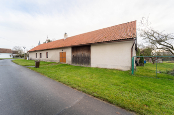 Prodej domu 250 m², Choťovice