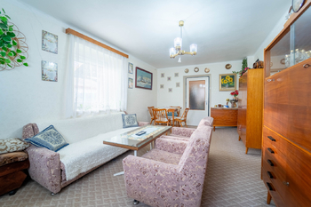 Prodej domu 250 m², Choťovice